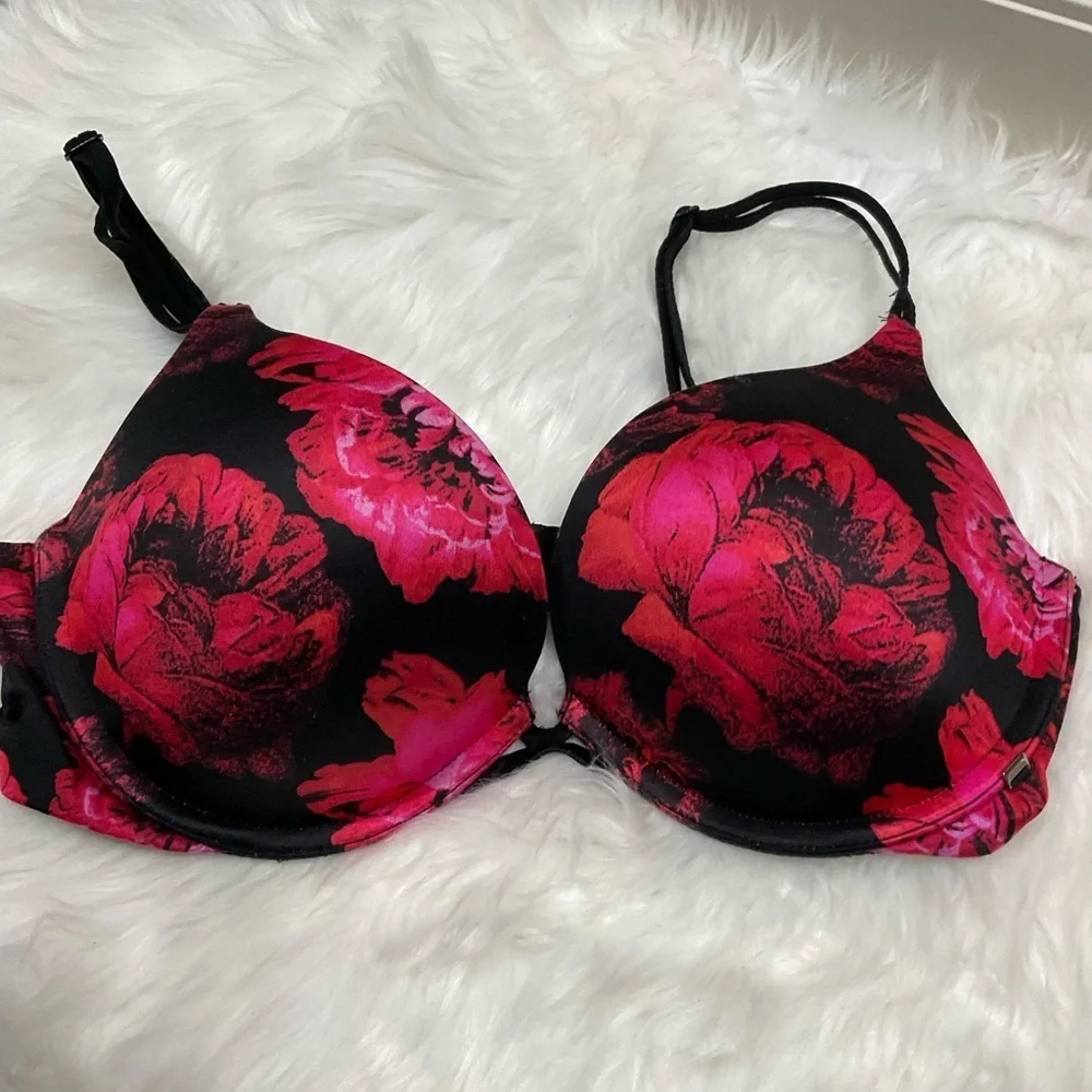Very Sexy Victorias Secret Floral Black and Red Bra Set